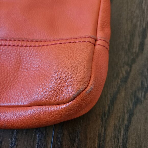 Fossil Explorer Orange Leather Foldover Crossbody Tote Shoulder Bag - Picture 4 of 14
